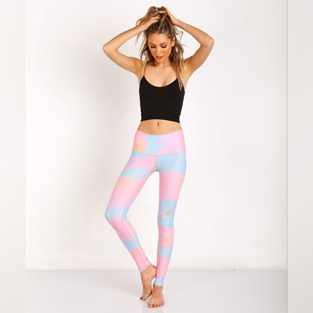 Teeki New Moon Rainbow Hot Pant XS